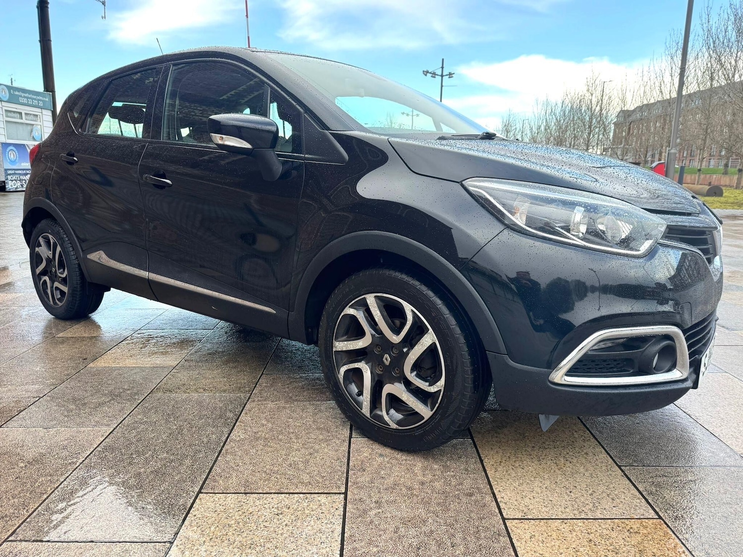 Used Renault Captur for sale - 77883371: Photo 6
