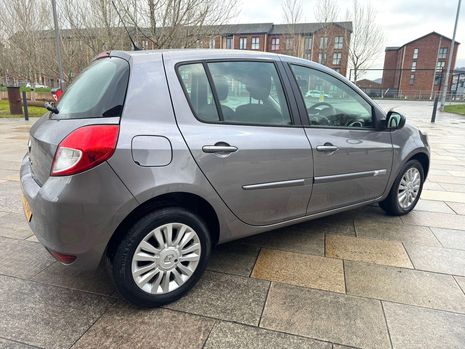 Used Renault Clio 2012 for sale - 77163094: Photo 25