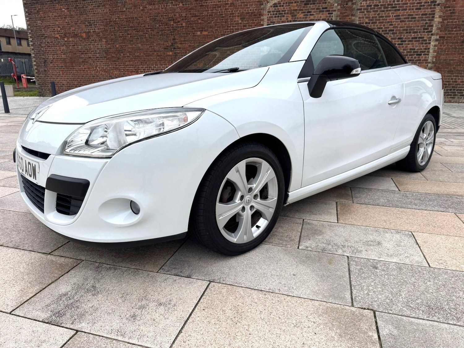 Used Renault Megane 2010 for sale - 76989573: Photo 11