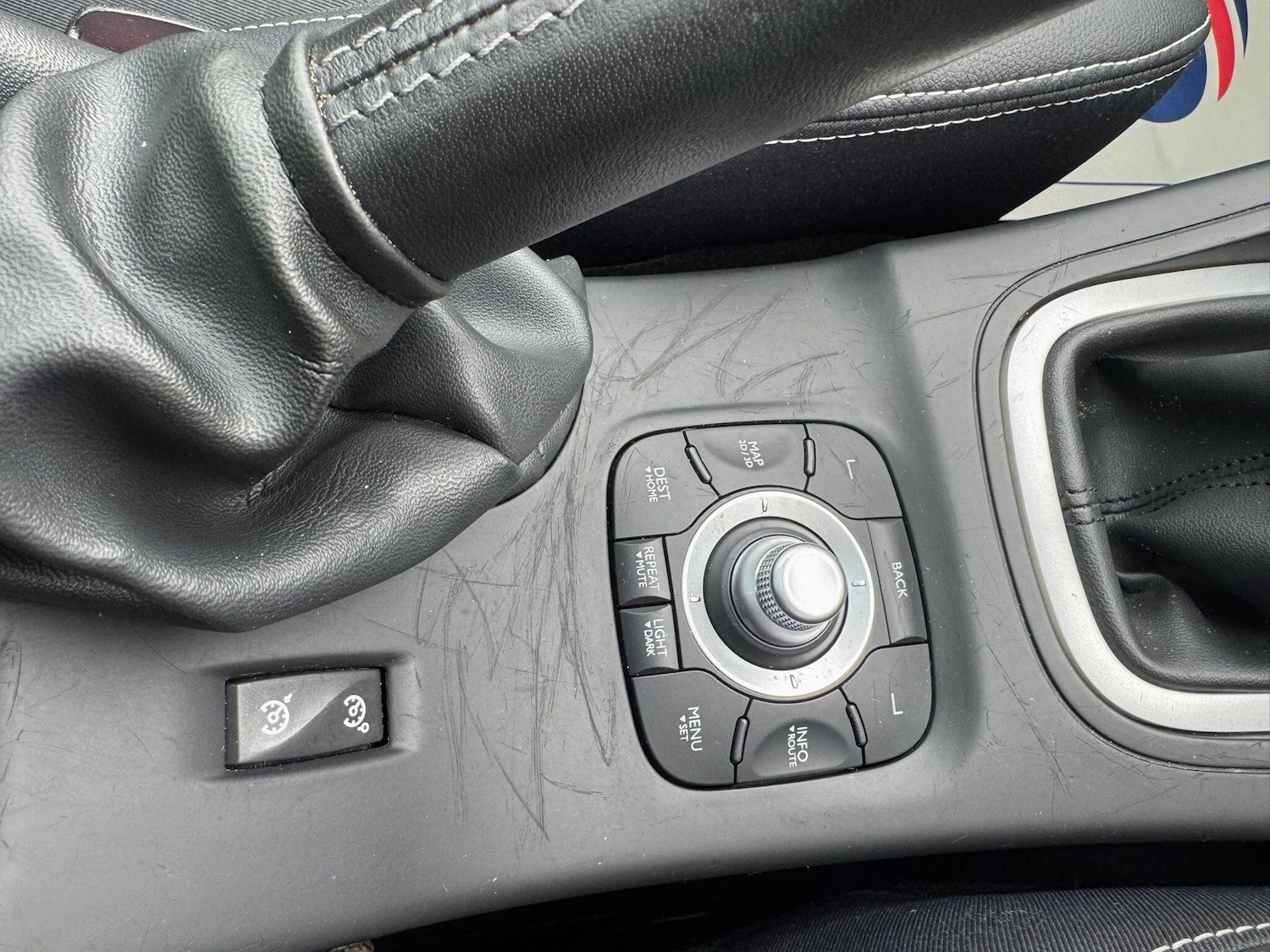 Used Renault Megane 2010 for sale - 76989573: Photo 22