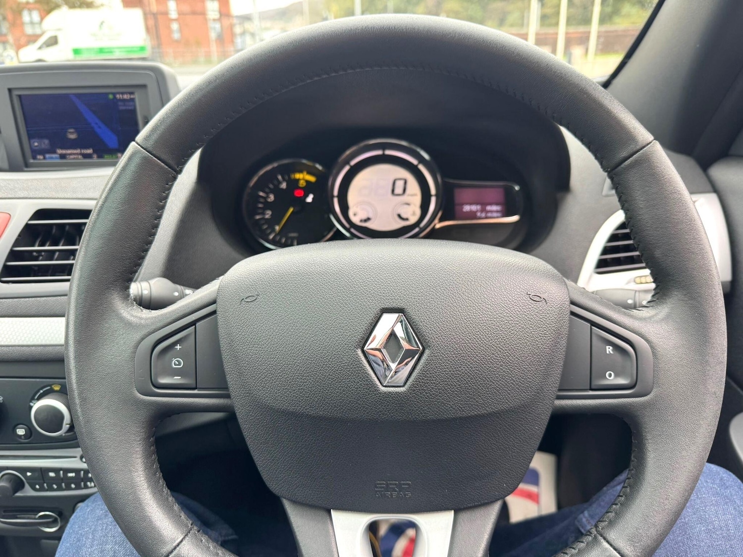 Used Renault Megane 2010 for sale - 76989573: Photo 32