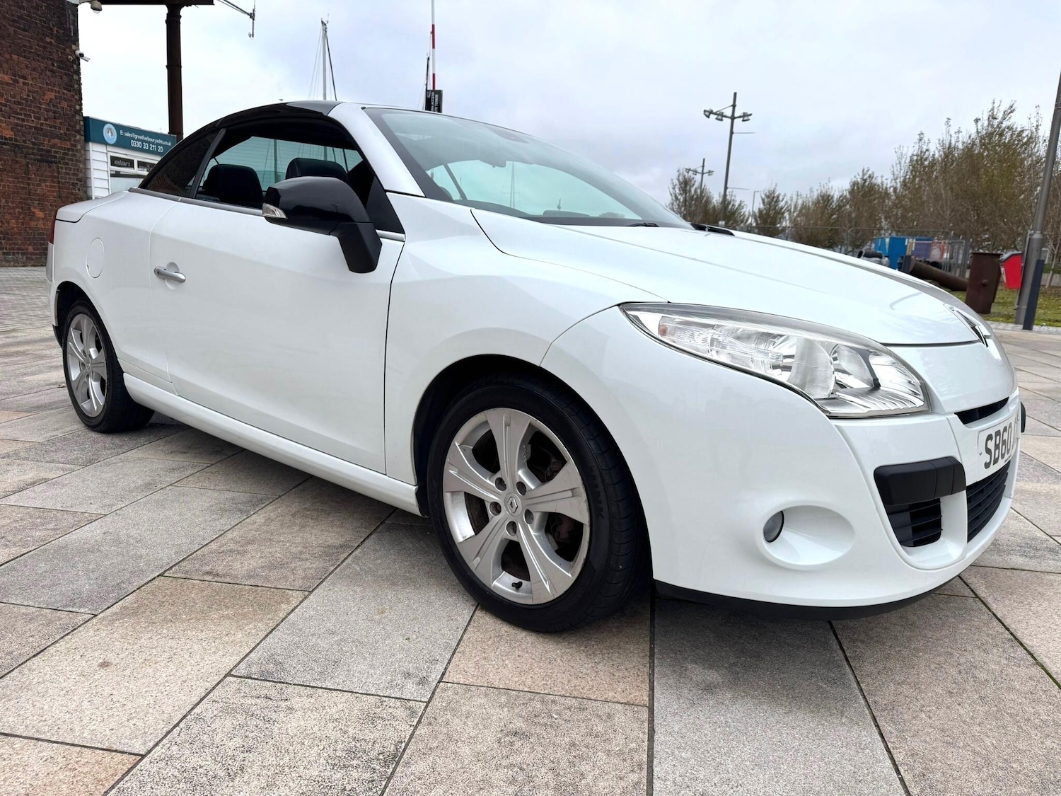 Used Renault Megane 2010 for sale - 76989573: Photo 9