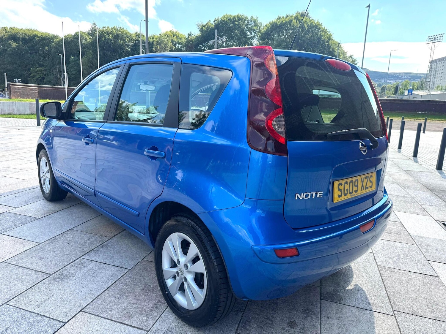 Vehicle 10