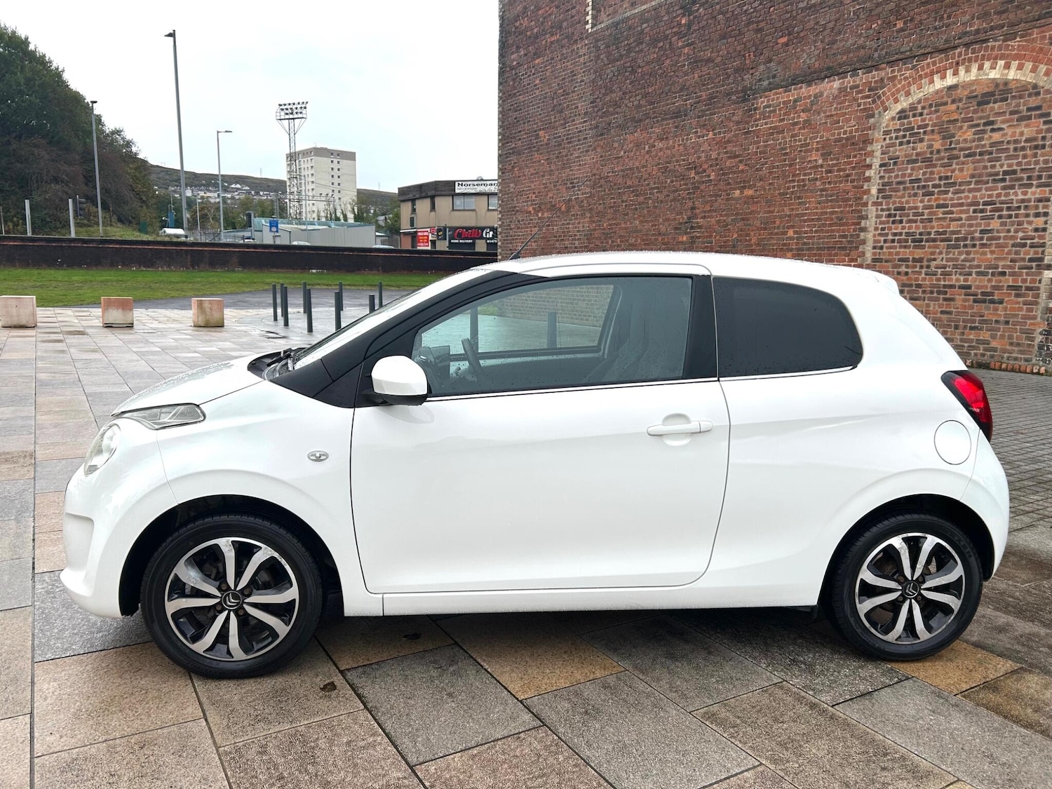 Used Citroen C1 2014 for sale - 76560921: Photo 8