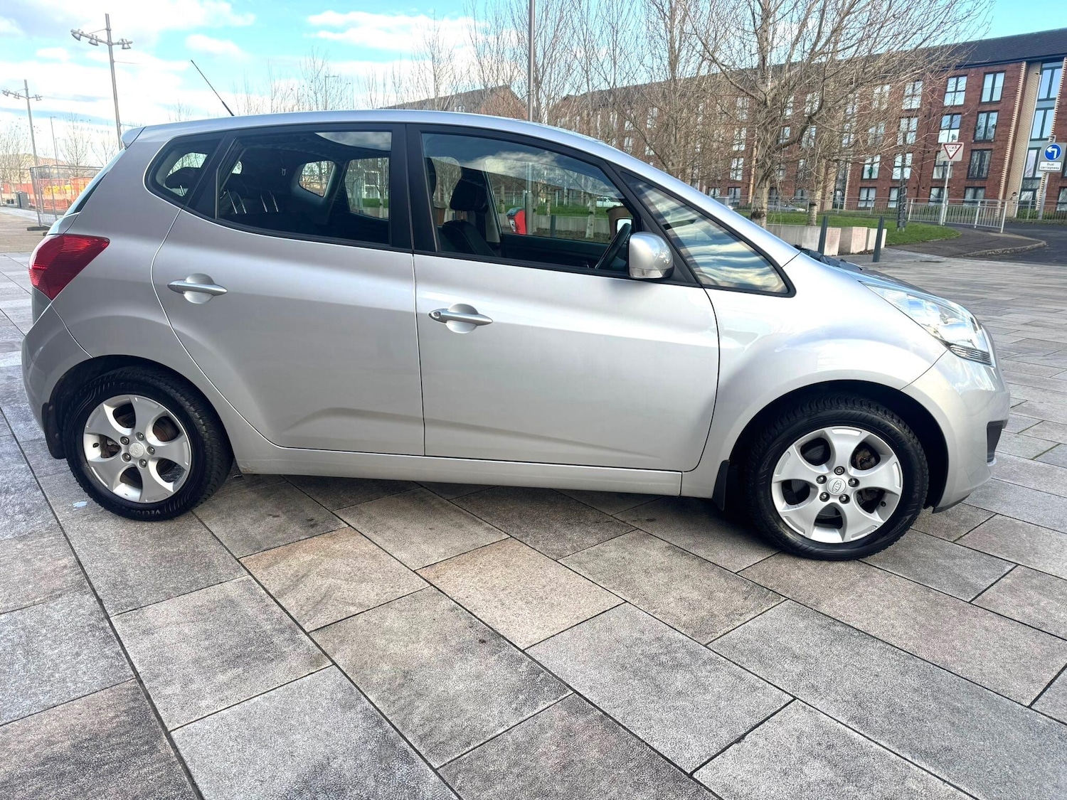 Used Kia Venga 2013 for sale - 76688521: Photo 21