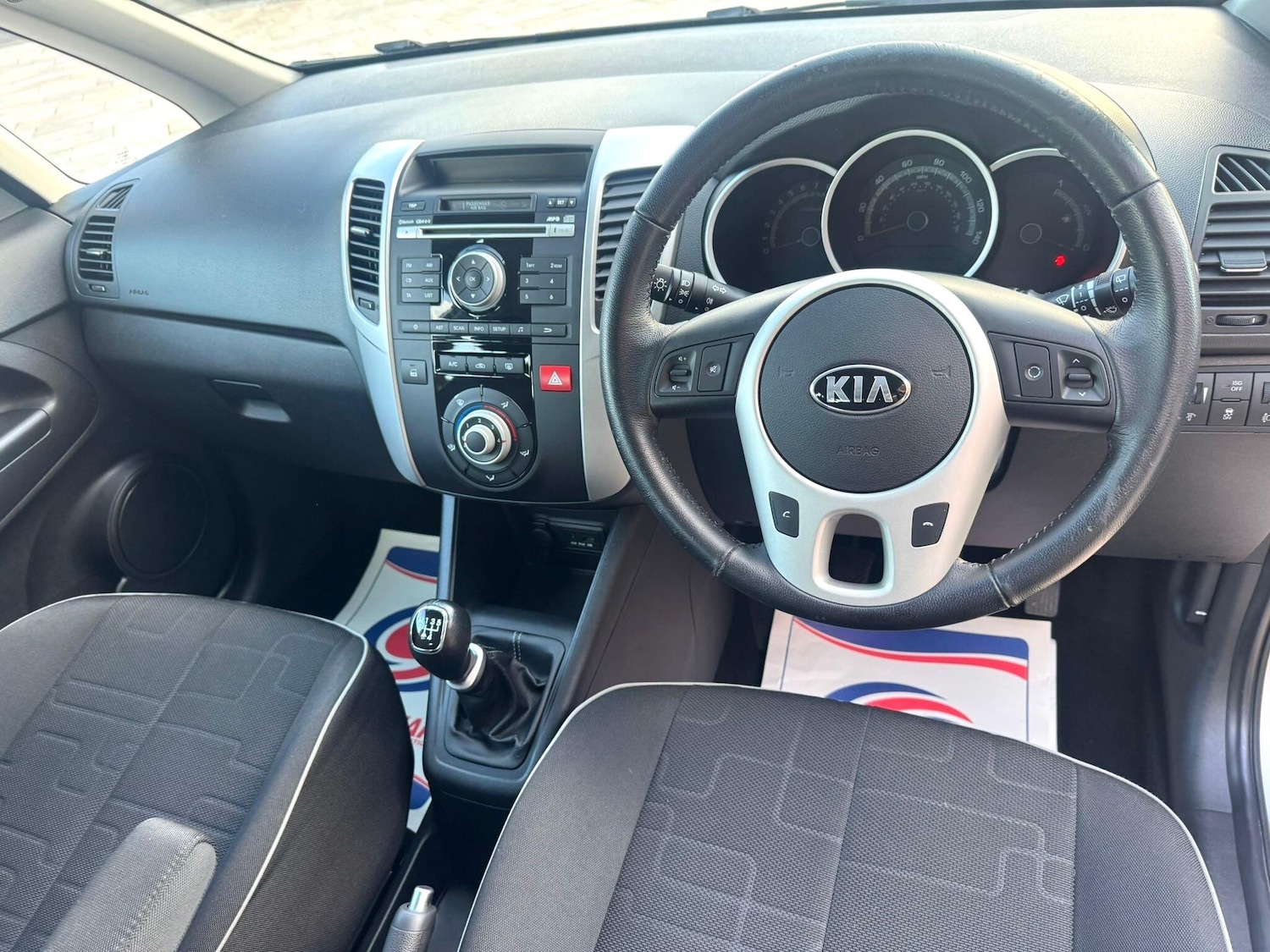 Used Kia Venga 2013 for sale - 76688521: Photo 24