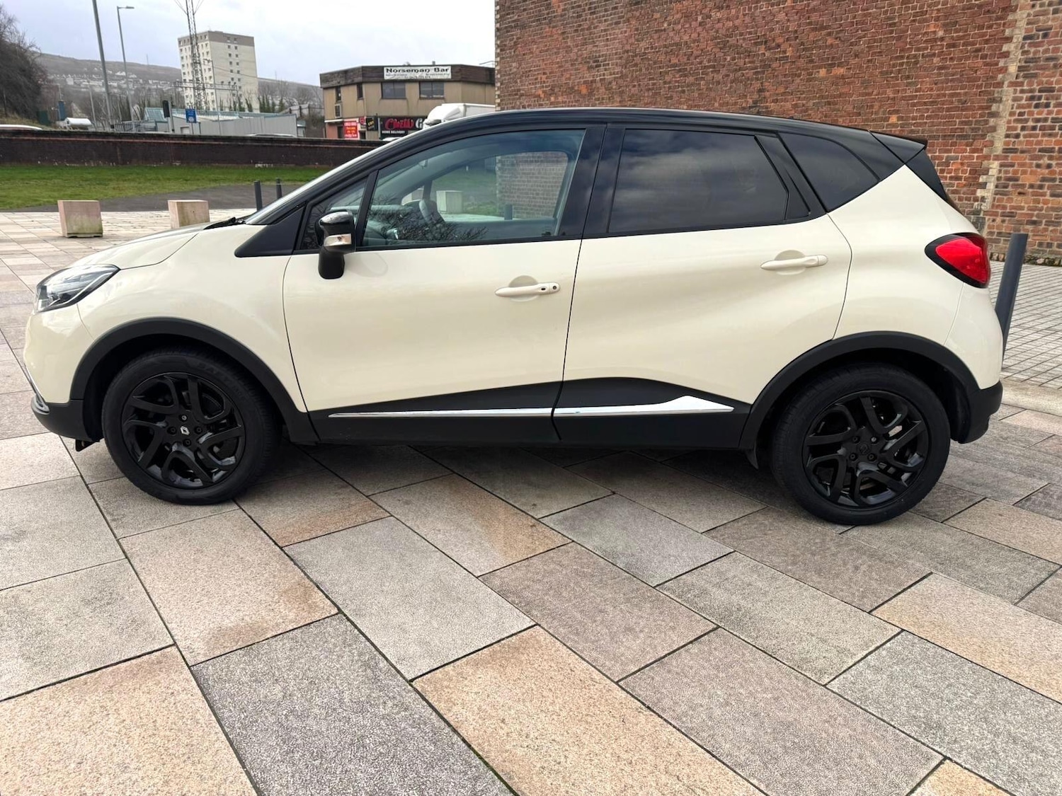 Used Renault Captur 2015 for sale - 76913325: Photo 13