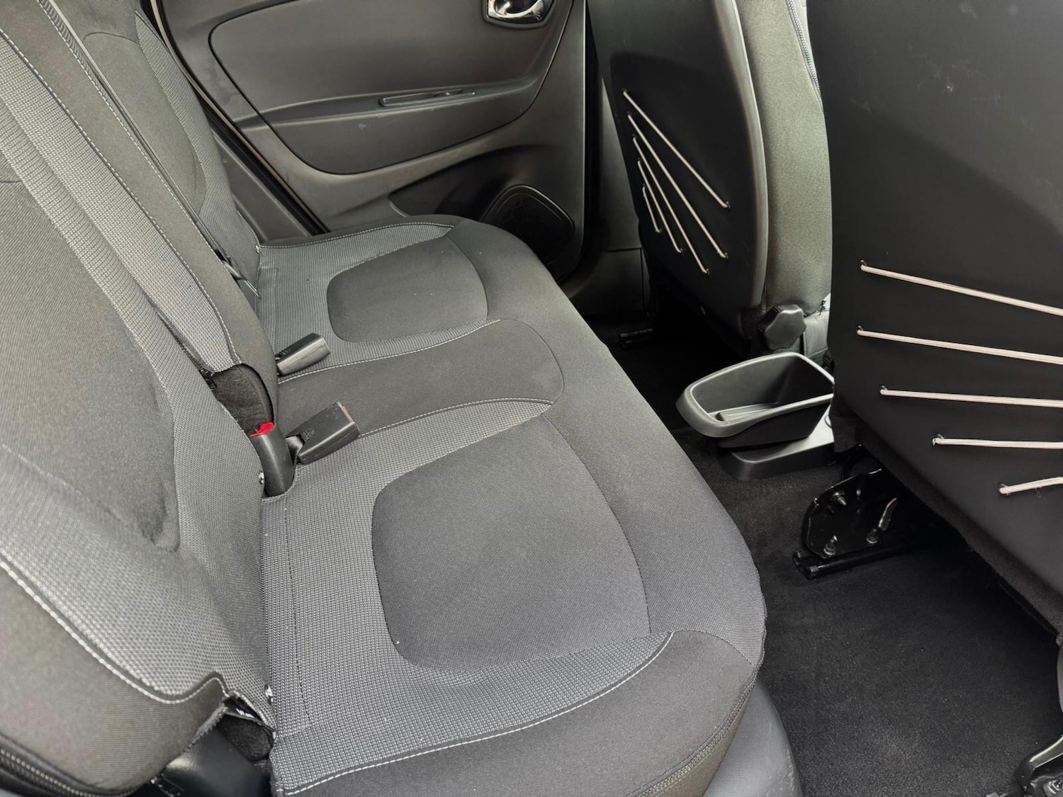 Used Renault Captur 2015 for sale - 76913325: Photo 23