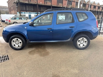Used Dacia Duster 2013 for sale - 78085845: Photo