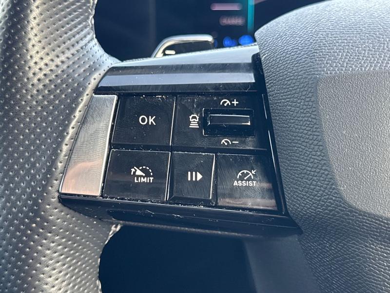 Used Vauxhall Astra 2023 for sale - 77770616: Photo 21