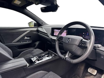 Used Vauxhall Astra 2023 for sale - 78255409: Photo