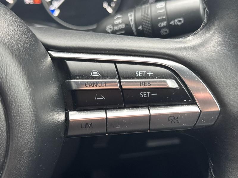 Used Mazda Mazda3 2021 for sale - 77981328: Photo 22