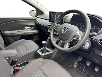 Used Dacia Sandero Stepway 2022 for sale - 78513386: Photo