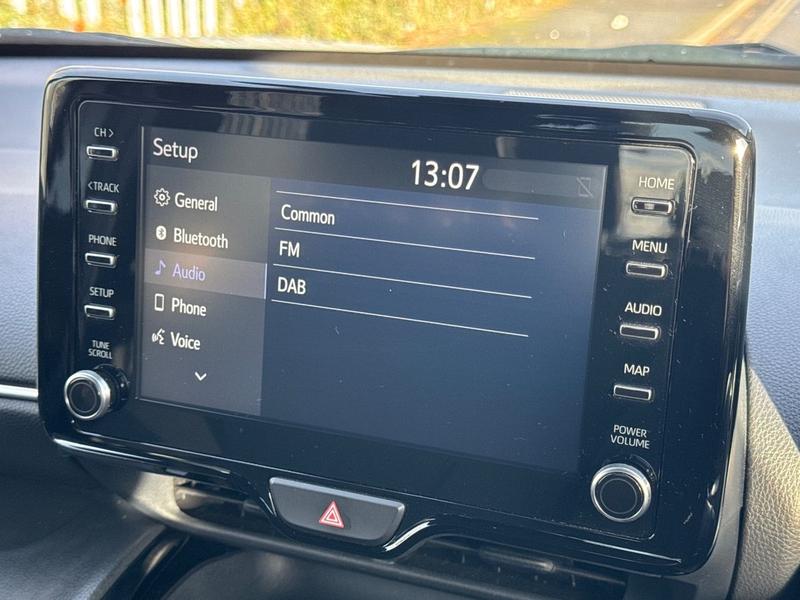 Used Toyota Yaris Cross 2022 for sale - 77763610: Photo 18