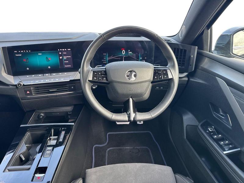 Used Vauxhall Astra 2023 for sale - 77989137: Photo 11