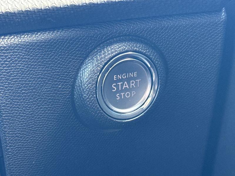 Used Vauxhall Astra 2023 for sale - 77989137: Photo 33