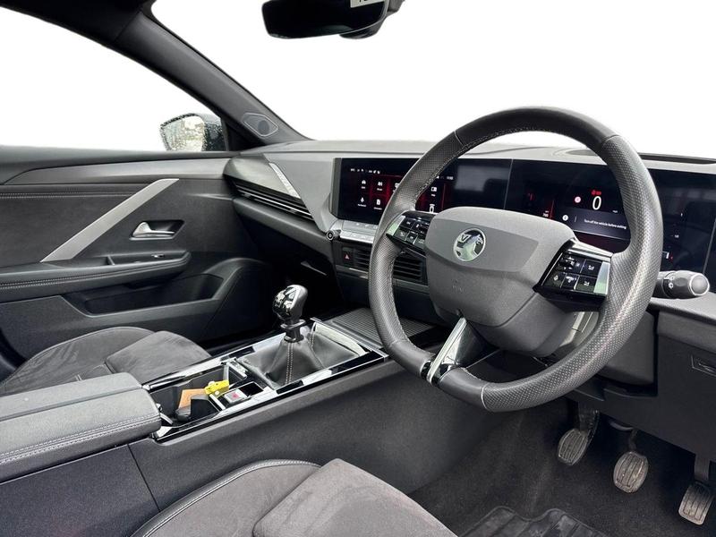 Used Vauxhall Astra 2024 for sale - 77770571: Photo 3