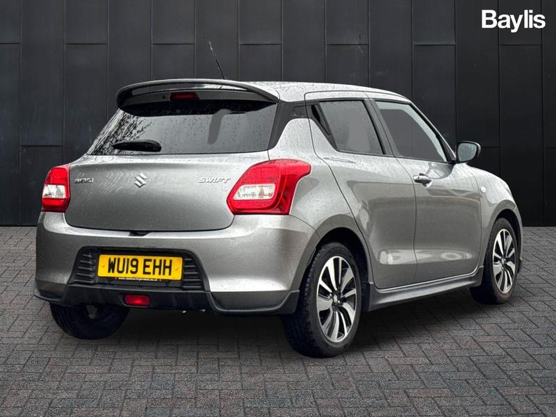 Used Suzuki Swift 2019 for sale - 77770644: Photo 2