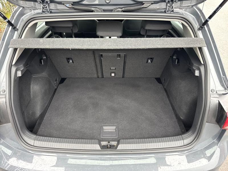 Used Volkswagen Golf 2023 for sale - 77763611: Photo 24