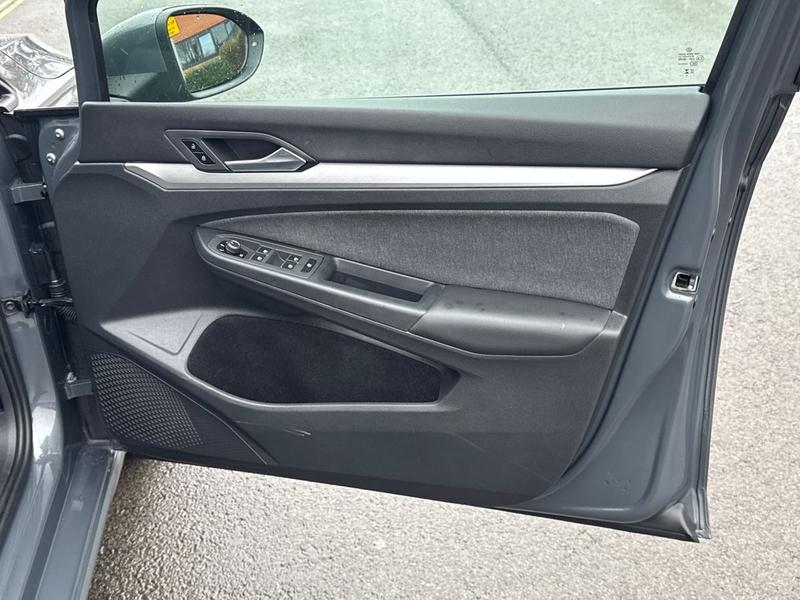 Used Volkswagen Golf 2023 for sale - 77763611: Photo 36