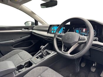 Used Volkswagen Golf 2023 for sale - 77763611: Photo