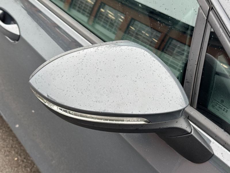 Used Volkswagen Golf 2023 for sale - 77763611: Photo 40