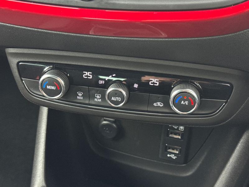 Used Vauxhall Crossland 2022 for sale - 77770596: Photo 32