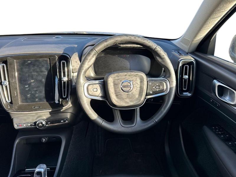 Used Volvo XC40 2020 for sale - 77763604: Photo 11