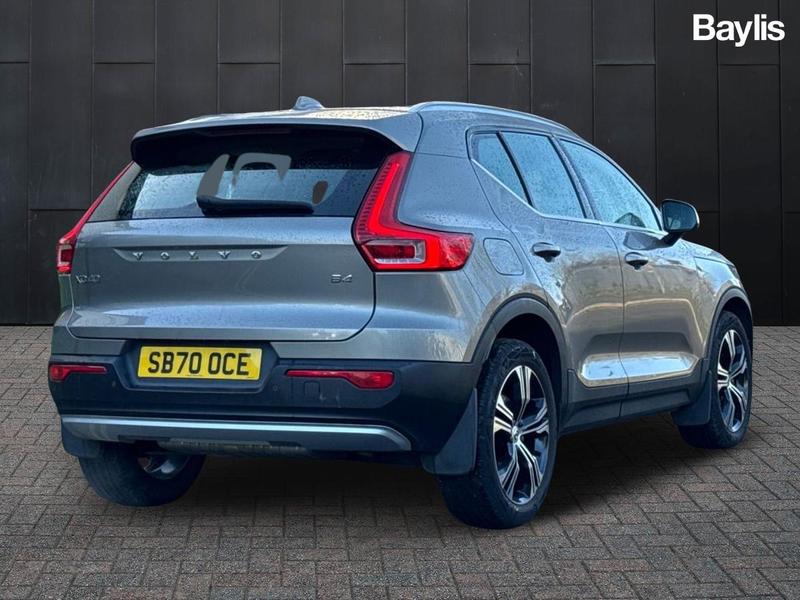 Used Volvo XC40 2020 for sale - 77763604: Photo 2