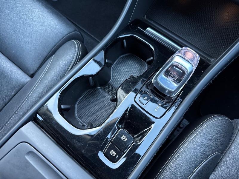 Used Volvo XC40 2020 for sale - 77763604: Photo 29