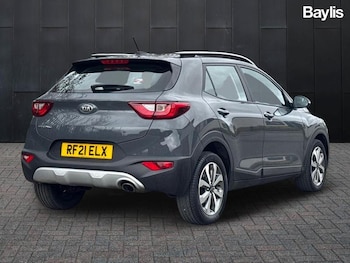 Used Kia Stonic 2021 for sale - 77763550: Photo