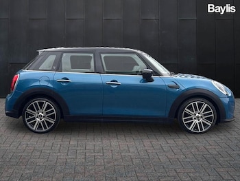 Used MINI Hatch 2021 for sale - 77959223: Photo