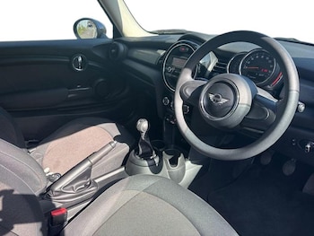 Used MINI Hatch 2018 for sale - 78095114: Photo