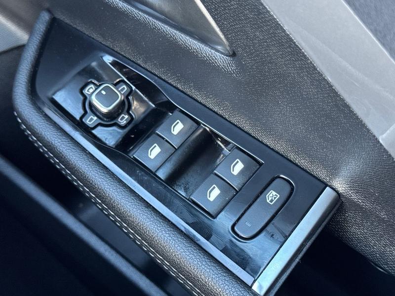 Used Vauxhall Astra 2024 for sale - 77770519: Photo 16