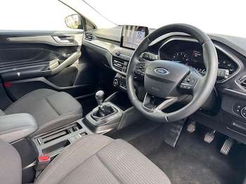 Used Ford Focus 2020 for sale - 78001180: Photo
