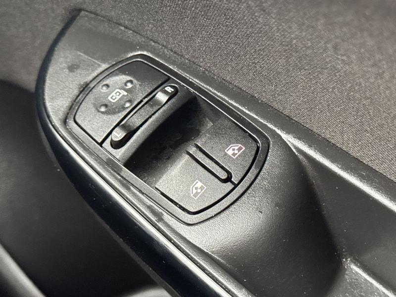 Used Vauxhall Corsa 2019 for sale - 77770577: Photo 16