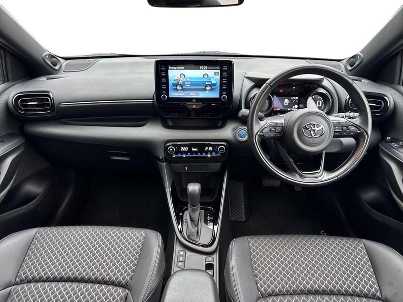 Used Toyota Yaris 2022 for sale - 77763619: Photo 12