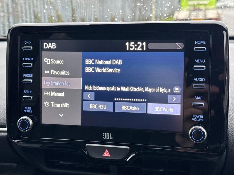 Used Toyota Yaris 2022 for sale - 77763619: Photo 17