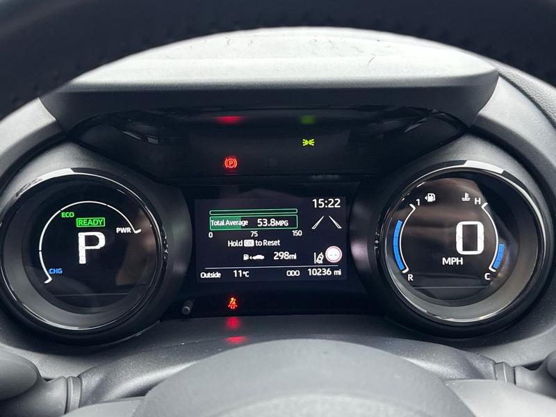 Used Toyota Yaris 2022 for sale - 77763619: Photo 20