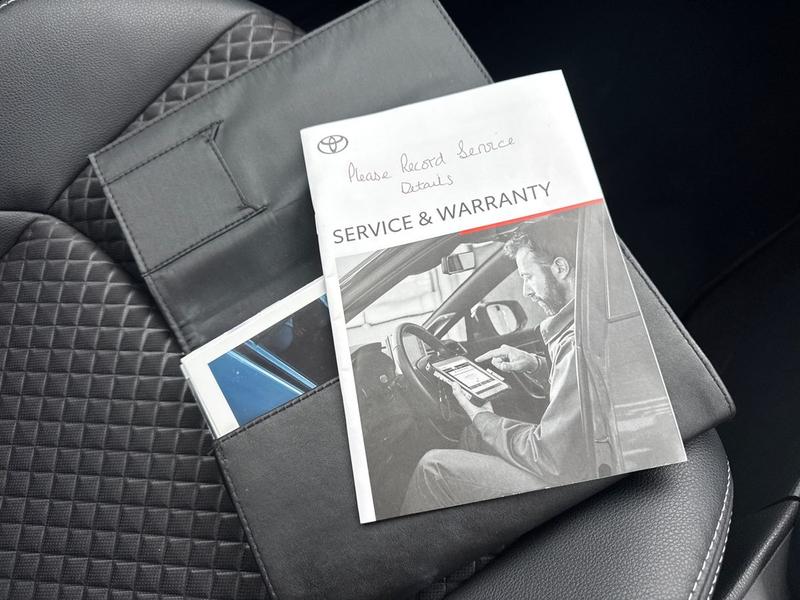 Used Toyota Yaris 2022 for sale - 77763619: Photo 25