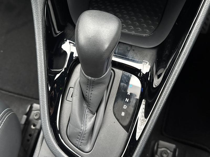 Used Toyota Yaris 2022 for sale - 77763619: Photo 32