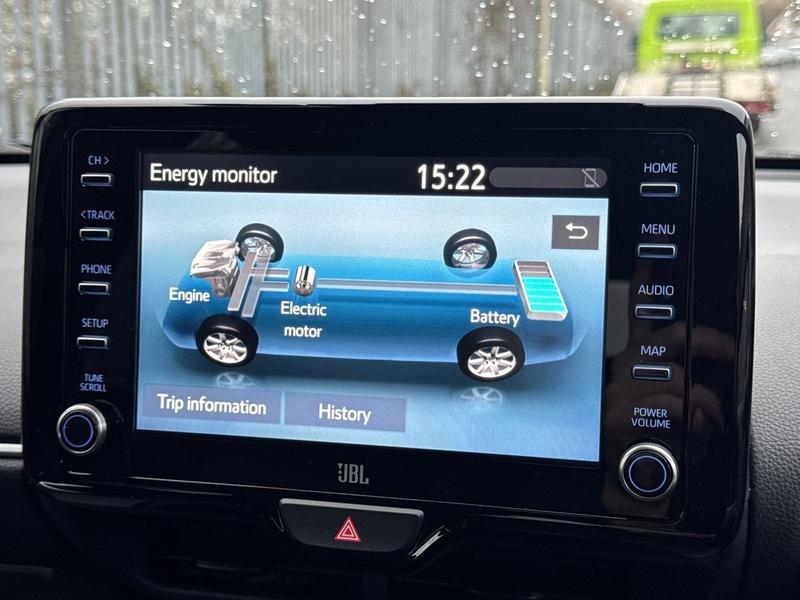 Used Toyota Yaris 2022 for sale - 77763619: Photo 35