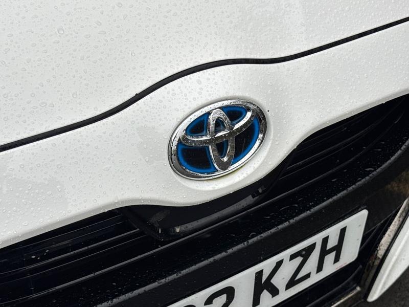 Used Toyota Yaris 2022 for sale - 77763619: Photo 39