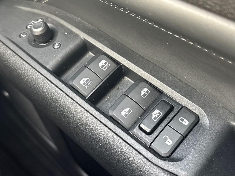 Used Jeep Compass 2023 for sale - 77770604: Photo 16