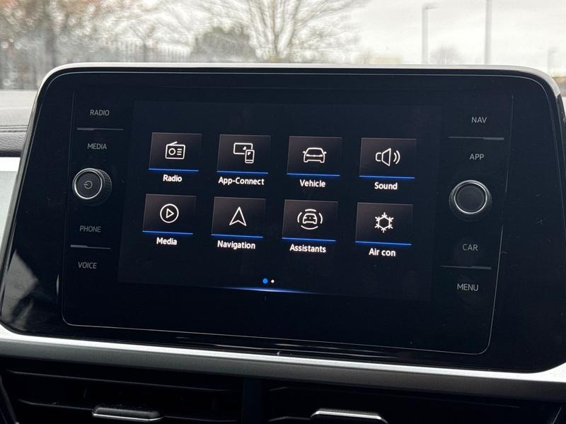 Used Volkswagen T-Roc 2023 for sale - 77763601: Photo 18