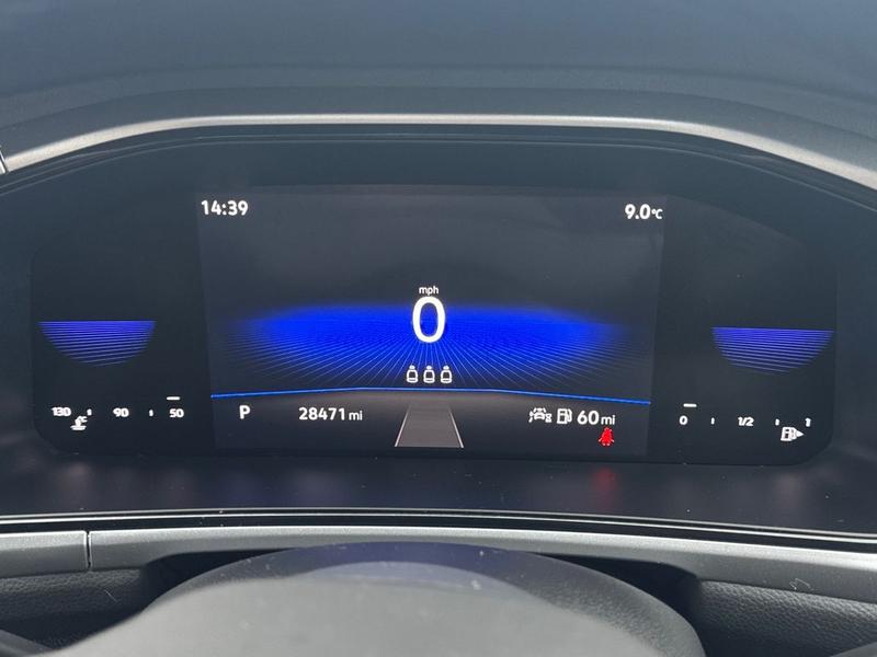 Used Volkswagen T-Roc 2023 for sale - 77763601: Photo 20