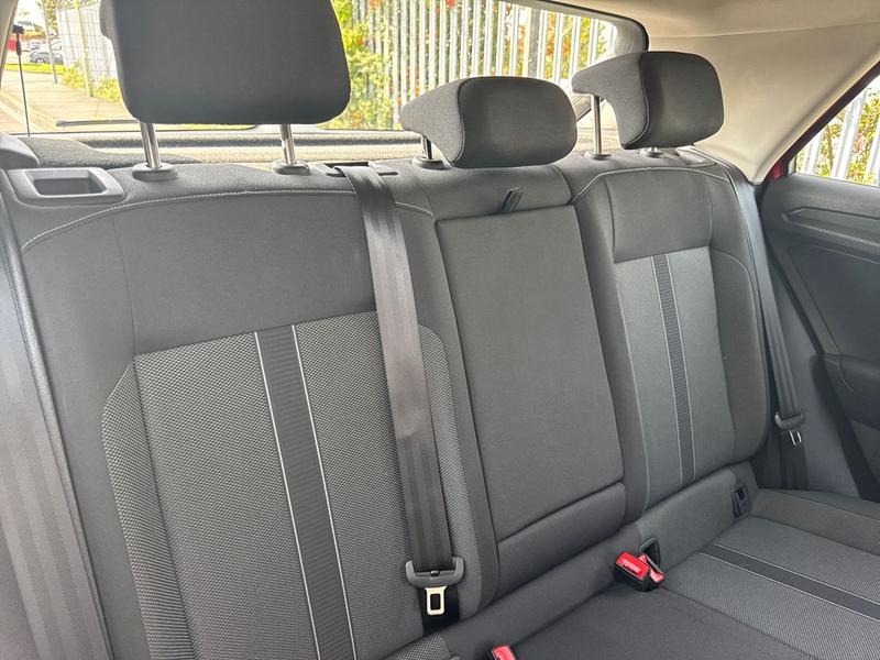 Used Volkswagen T-Roc 2023 for sale - 77763601: Photo 23