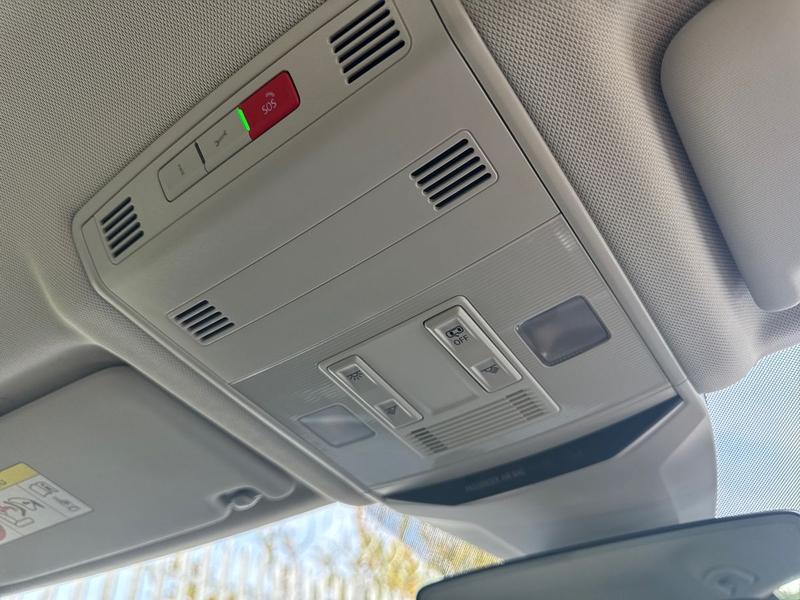 Used Volkswagen T-Roc 2023 for sale - 77763601: Photo 32