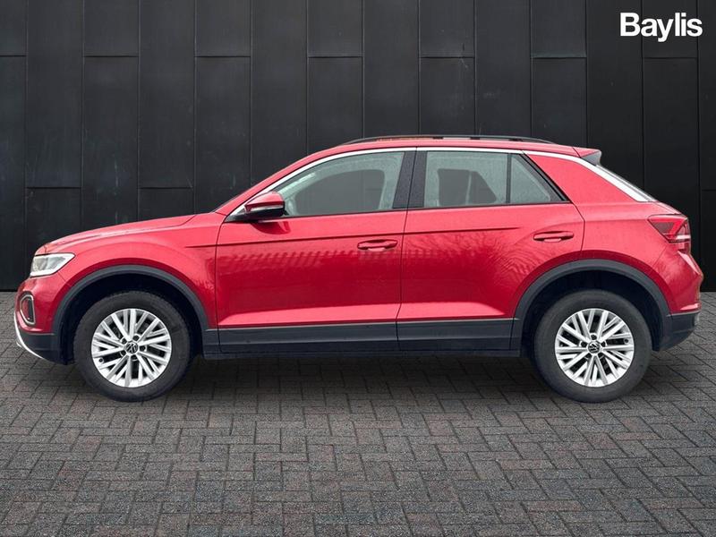 Used Volkswagen T-Roc 2023 for sale - 77763601: Photo 7