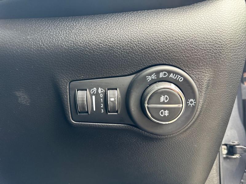 Used Jeep Compass 2023 for sale - 77770638: Photo 28